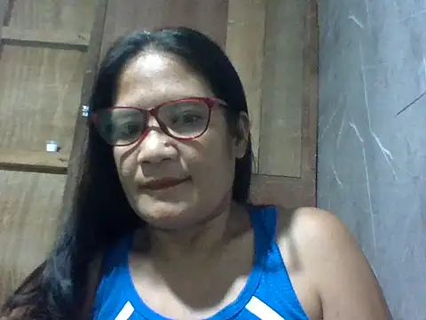PinayZaira online show from 05-21-26, 05:10
