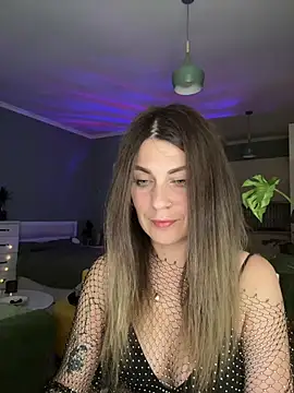 Snapshot of Rita_Tease chatting on 07-15-26, 08:05 Rita Tease online show from 07-15-26, 08:05