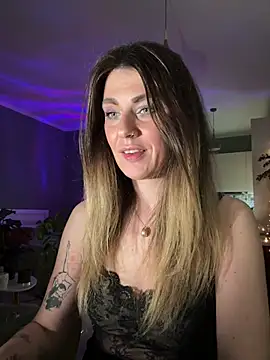 Snapshot of Rita_Tease chatting on 06-03-26, 06:45 Rita Tease online show from 06-03-26, 06:45
