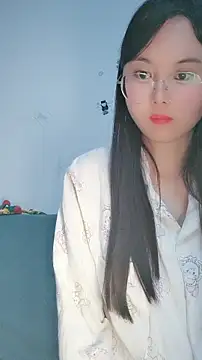 yehua001 online show from 04-10-26, 02:29