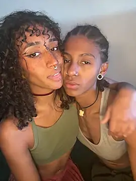 Sun lynx Love online show from 05-06-26, 10:36