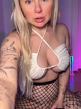 Shorty Holly online show from 05-12-26, 05:41