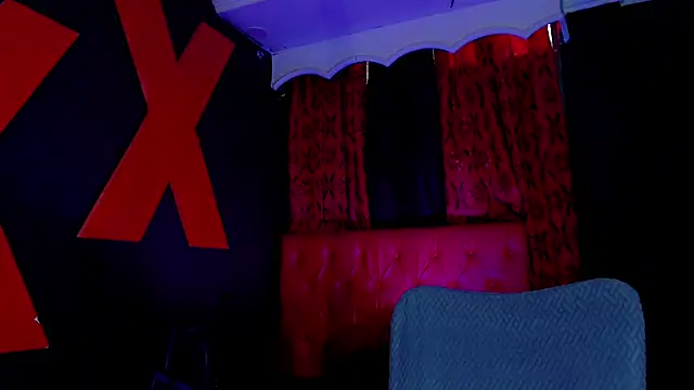 AlanFox1 online show from 06-25-26, 12:21