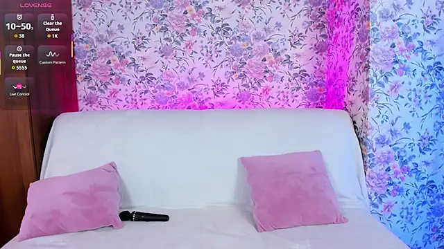 MissAlison   online show from 05-12-26, 06:32