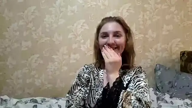 GwenMerkt online show from 05-07-26, 04:10