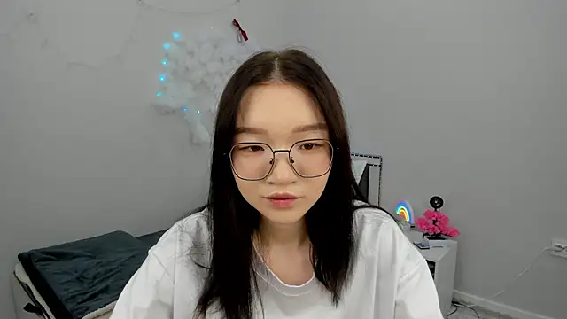 syuri sun online show from 06-08-26, 02:28