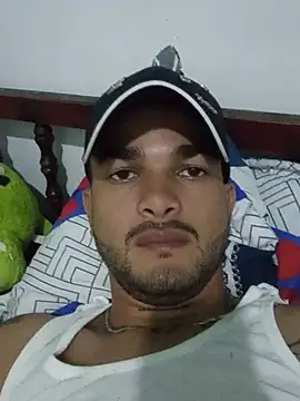 Nicolas Moncadas online show from 05-10-26, 04:53