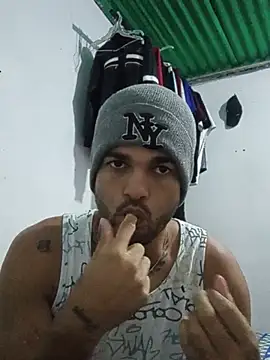 Nicolas Moncadas online show from 05-26-26, 02:09
