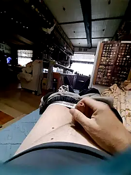 Danky online show from 04-12-26, 02:53