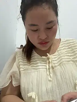 Lina-Naughty online show from 05-10-26, 05:48