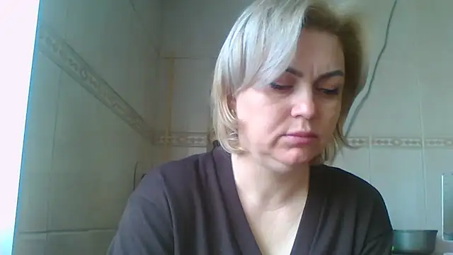 SylvieGold453 online show from 04-02-26, 06:53