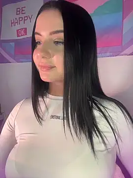 L0LA XO online show from 04-02-26, 10:55