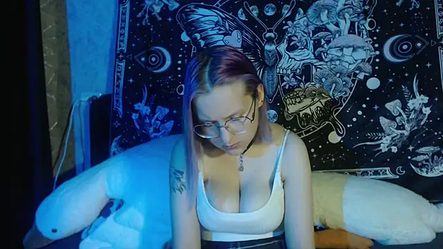 Snapshot of little_chappy chatting on 07-13-26, 12:04 little chappy online show from 07-13-26, 12:04