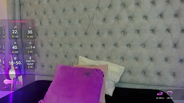 Snapshot of Gyal_Smith chatting on 06-26-26, 03:45 Gyal Smith online show from 06-26-26, 03:45
