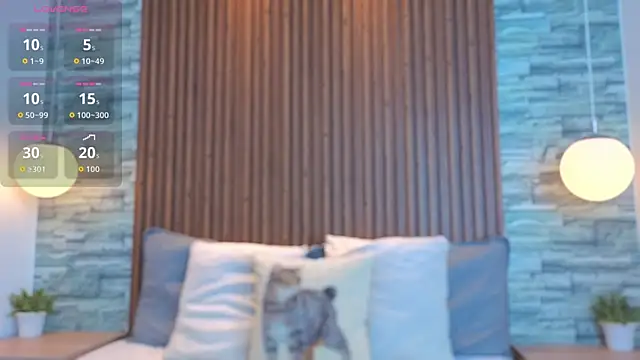 Mia milf x online show from 05-14-26, 11:29