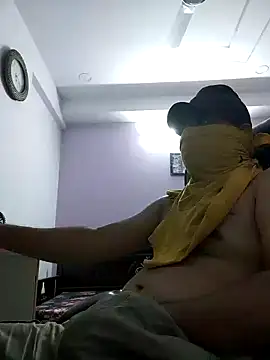 Snapshot of noonekinghere chatting on 03-31-26, 11:40 noonekinghere online show from 03-31-26, 11:40