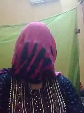 riya12  online show from 04-05-26, 10:11