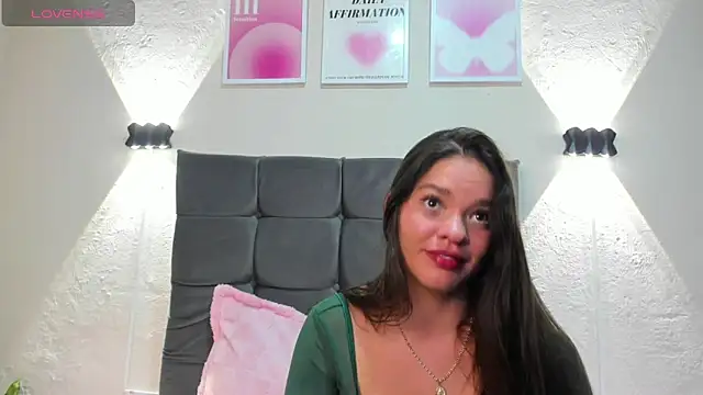 Valeri Martin online show from 05-07-26, 04:39