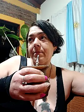 Snapshot of relaxnamaste chatting on 07-17-26, 05:04 relaxnamaste online show from 07-17-26, 05:04