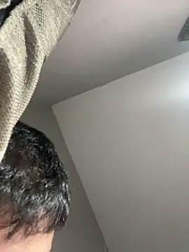 Snapshot of youmeloveyou chatting on 04-03-26, 07:09 youmeloveyou online show from 04-03-26, 07:09