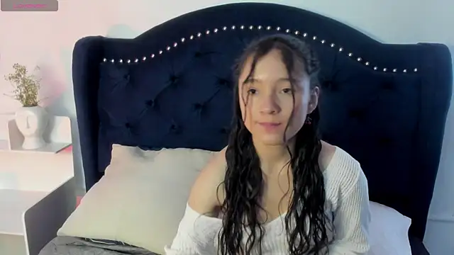 Honney Bunny18 online show from 04-08-26, 02:40