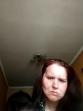 Snapshot of VeronikaLogan chatting on 06-25-26, 03:59 VeronikaLogan online show from 06-25-26, 03:59