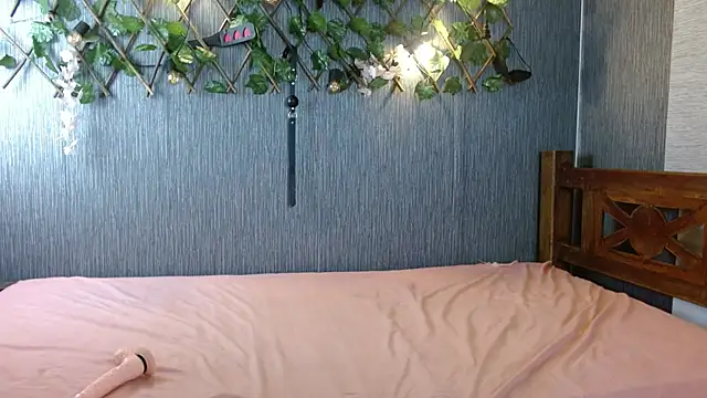 skinny hot girls hard online show from 04-24-26, 02:24
