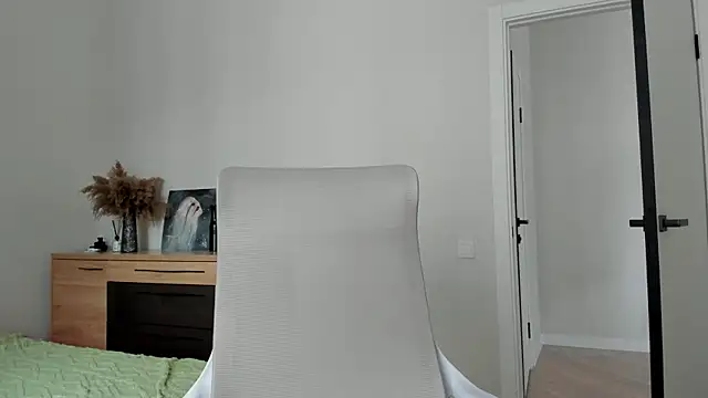 mooony light online show from 04-10-26, 08:43