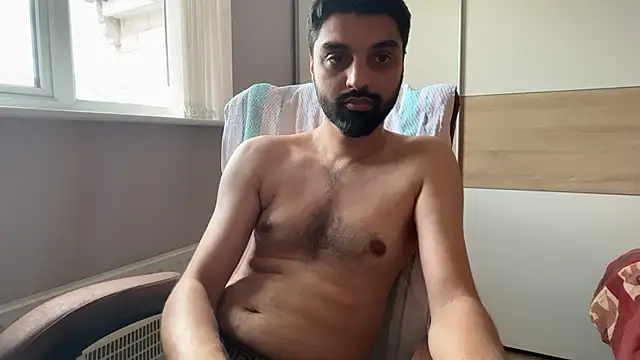 priyxh online show from 05-26-26, 01:31
