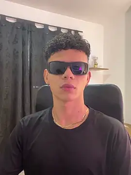 sebascuterouss online show from 05-12-26, 12:33