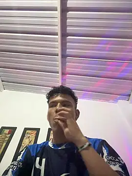 sebascuterouss online show from 04-27-26, 12:41