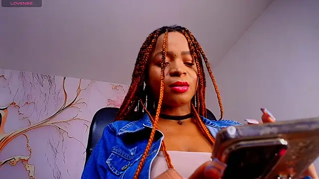 Snapshot of cherry_latiinn19 chatting on 05-08-26, 05:50 cherry latiinn19 online show from 05-08-26, 05:50