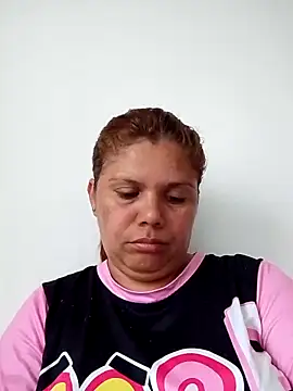 Zafiro MD online show from 05-20-26, 01:08