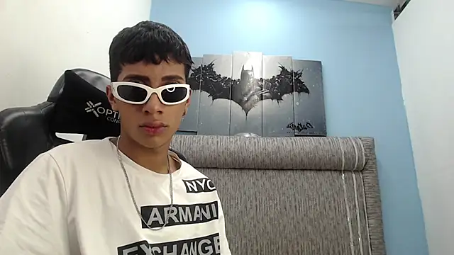 Yei lee  online show from 05-11-26, 01:18