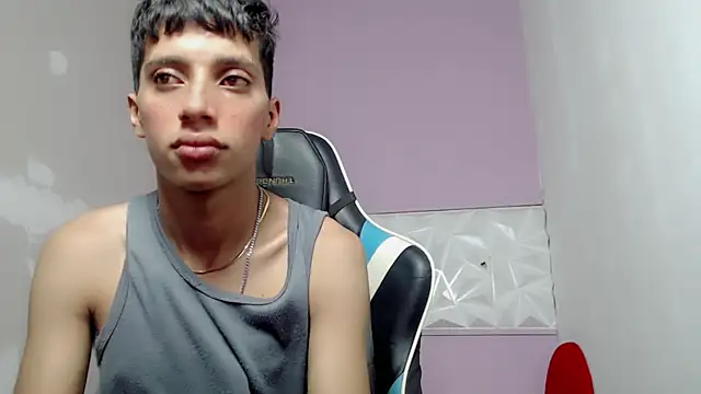 Yei lee  online show from 05-07-26, 03:00
