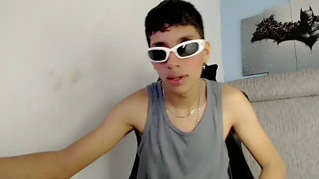 Yei lee  online show from 05-12-26, 05:37