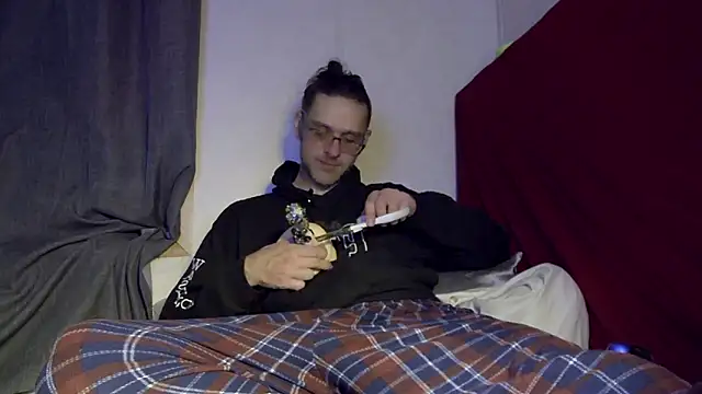 barebearstudio online show from 05-12-26, 08:32