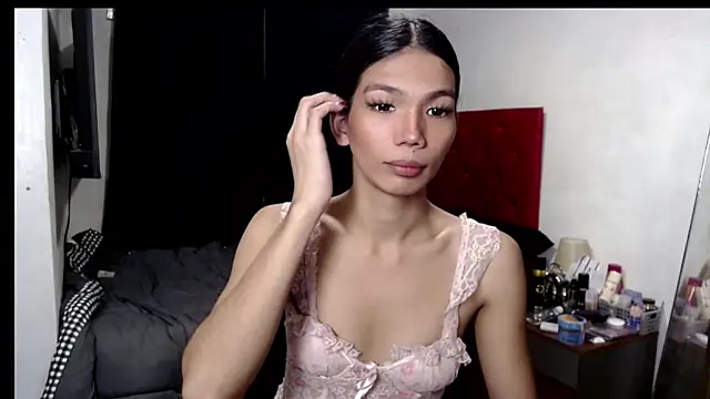hikarilust23xx online show from 05-27-26, 07:10