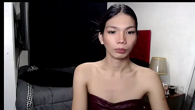 hikarilust23xx online show from 05-10-26, 06:32