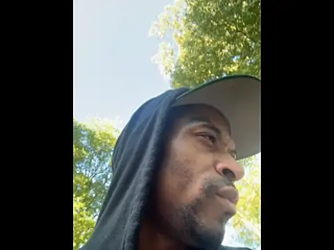 JRNBLU44 online show from 04-19-26, 11:07