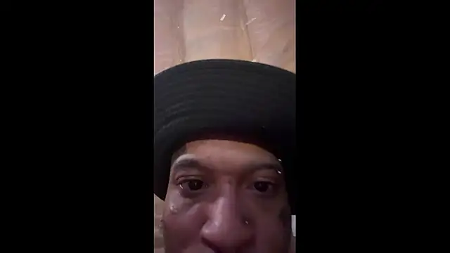 JRNBLU44 online show from 05-15-26, 08:23