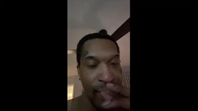 JRNBLU44 online show from 05-04-26, 05:22