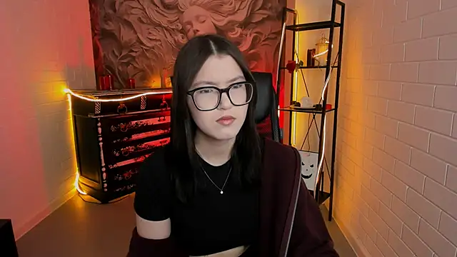 JennyGibson online show from 04-22-26, 05:14