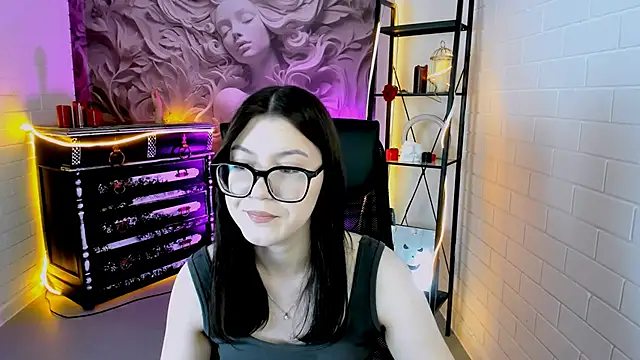JennyGibson online show from 05-28-26, 05:04