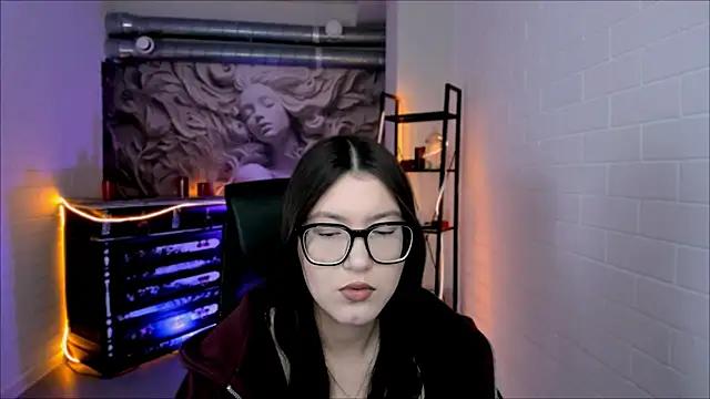 JennyGibson online show from 04-08-26, 05:09