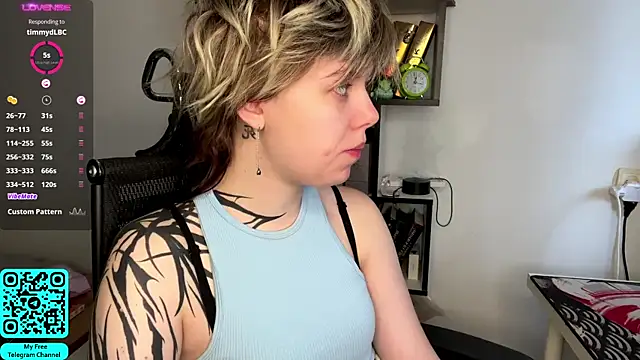 MadalynNosel online show from 04-05-26, 08:54