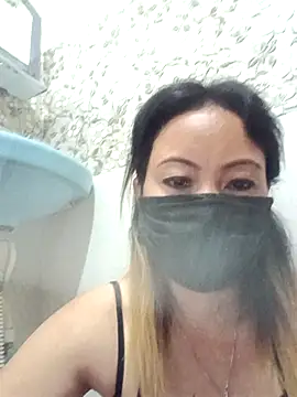 Bristy BigBoobs online show from 04-29-26, 03:16
