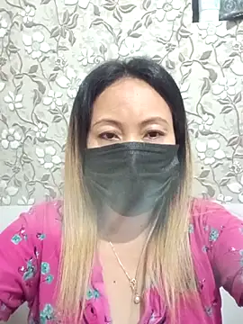 Bristy BigBoobs online show from 04-15-26, 03:49