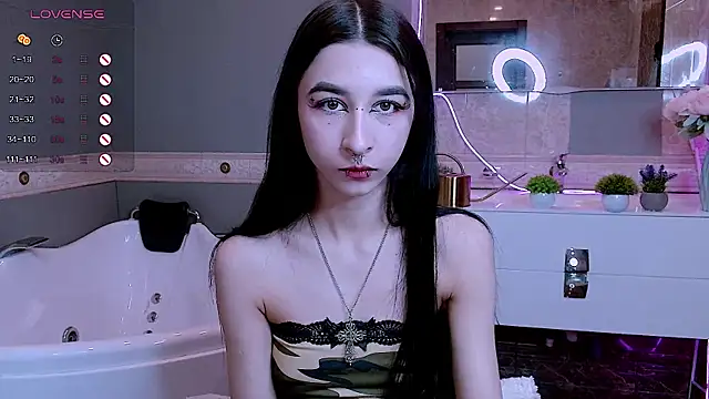 MelissaSparrow online show from 05-05-26, 01:08