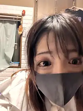 Snapshot of mikuchi1019 chatting on 06-07-26, 03:12 mikuchi1019 online show from 06-07-26, 03:12